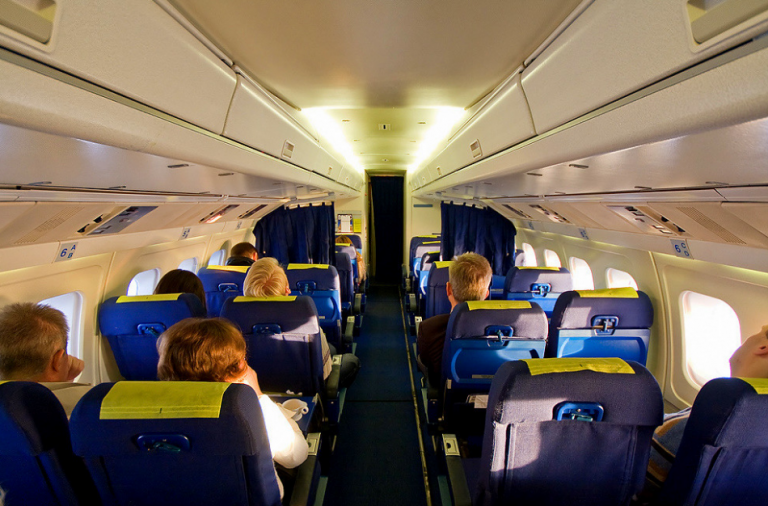 Полупустые самолеты гонять нерентабельно: airBaltic сокращает рейсы в Милан из-за коронавируса