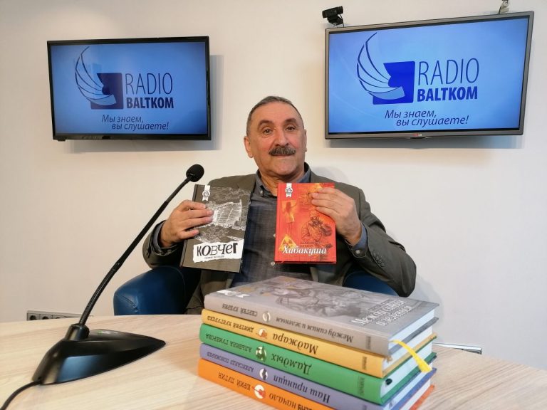 Автор романа о Чернобыле: «в американском сериале есть 25-й лукавый кадр»