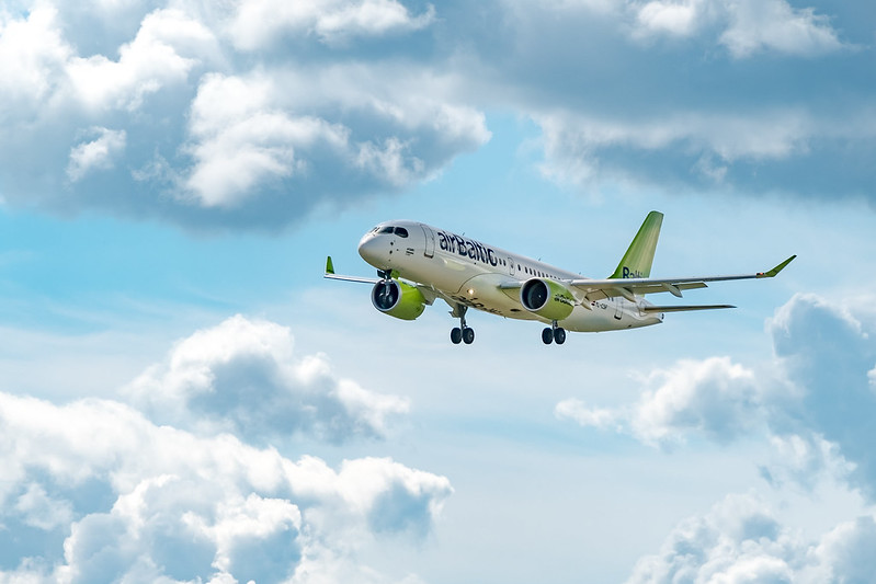 Опасаясь коронавируса airBaltic отменила все рейсы в Милан и Верону