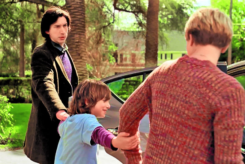 В Латвии проходит кампания «Ребенок - заложник в родительском споре»