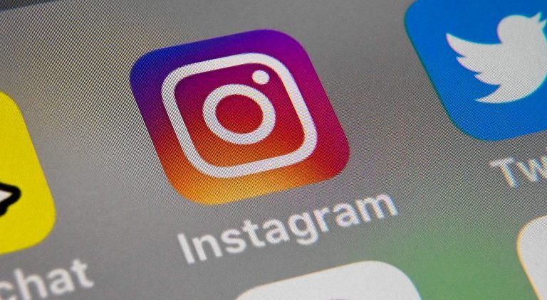 Instagram внедрил личные сообщения в веб-версию. Раньше они были только в приложении
