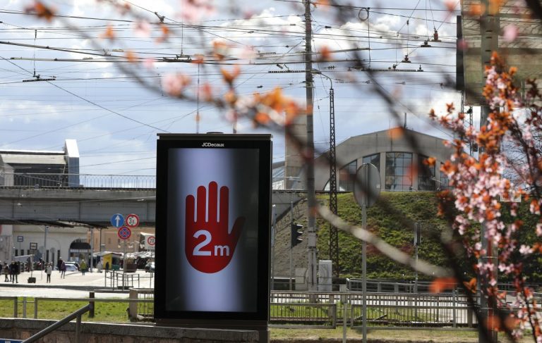 В Латвии COVID-19 нашли еще у 2 жителей, за сутки проверено 242 человека