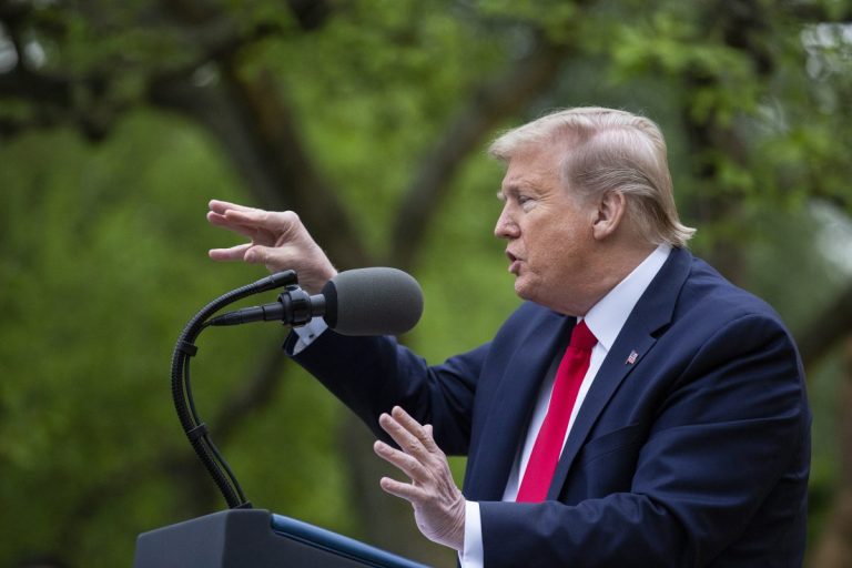 «Распространяли китайскую дезинформацию»: Трамп приостановил финансирование Всемирной организации здравоохранения