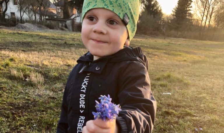 «Зеленая лампа»: на операцию 4-летнему Кристеру собрана нужная сумма!