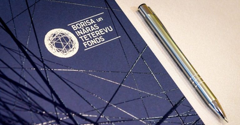 Фонд Тетеревых выделил 50 тысяч евро на исследования коронавируса