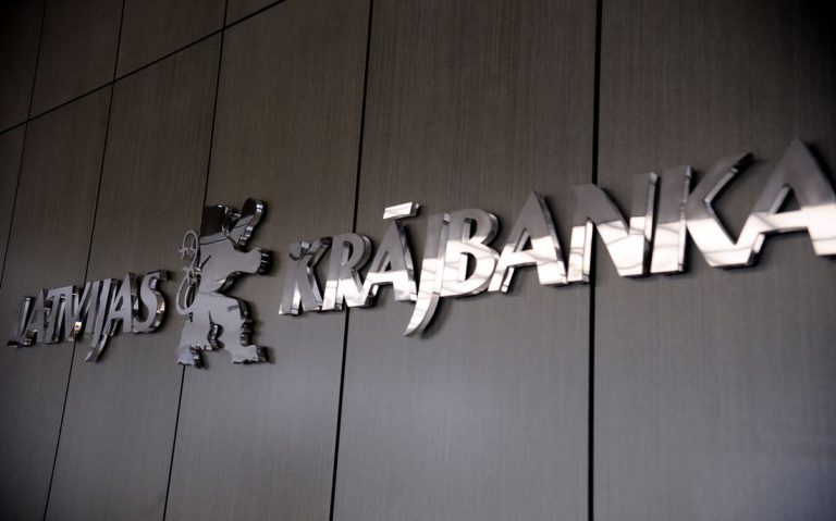 Бондарс и его коллеги по правлению Latvijas Krājbanka обязаны заплатить 15 млн евро
