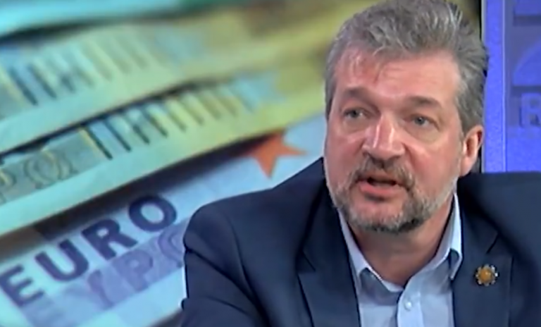 «Нас ждет жесткое похмелье»: депутат рассказал о жизни после завершения пандемии