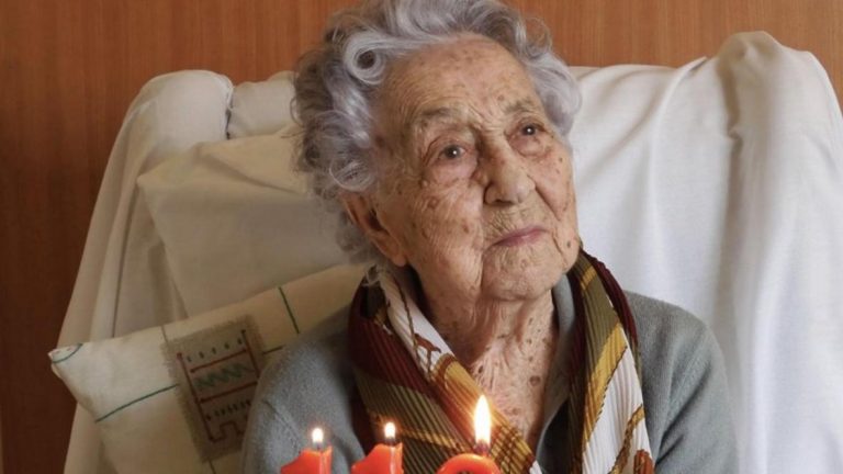 Испанка победила коронавирус в возрасте 113 лет