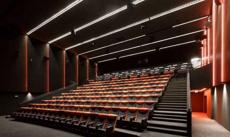 В торговом центре Rīga Plaza откроется кинотеатр Apollo Kino