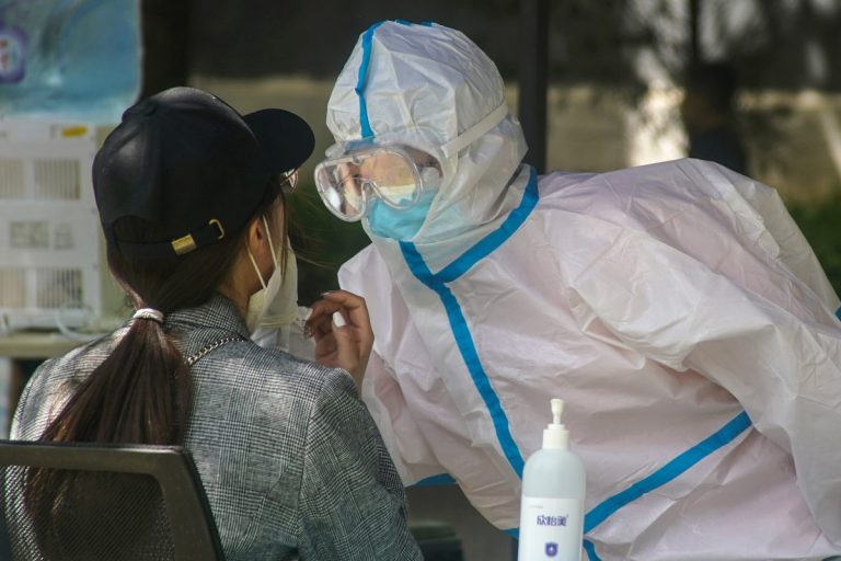СМИ сообщают о новой вспышке коронавируса в Китае. 108 млн человек на карантине