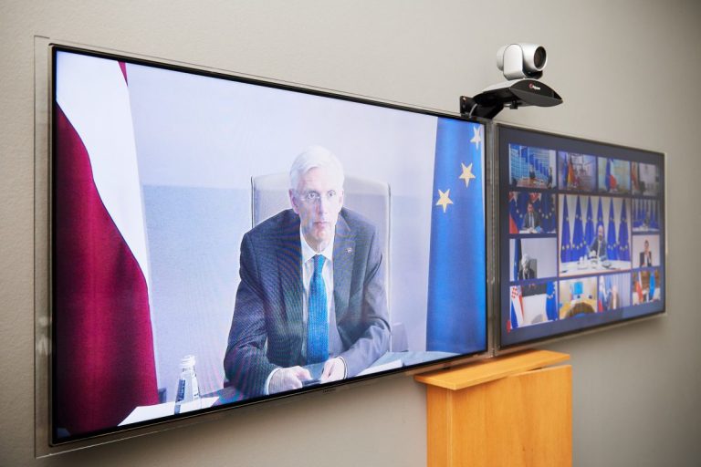 Правительство поддержит сферы гостеприимства и культуры, конкретный план будет готов к среде