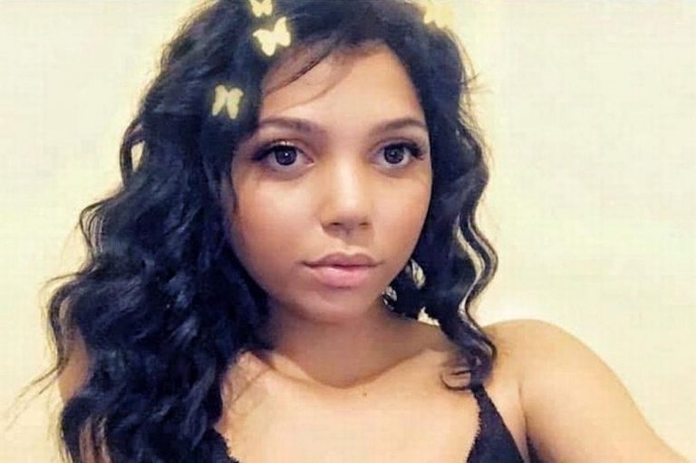 Родившую от 13-летнего мальчика няню приговорили к 2,5 годам тюрьмы