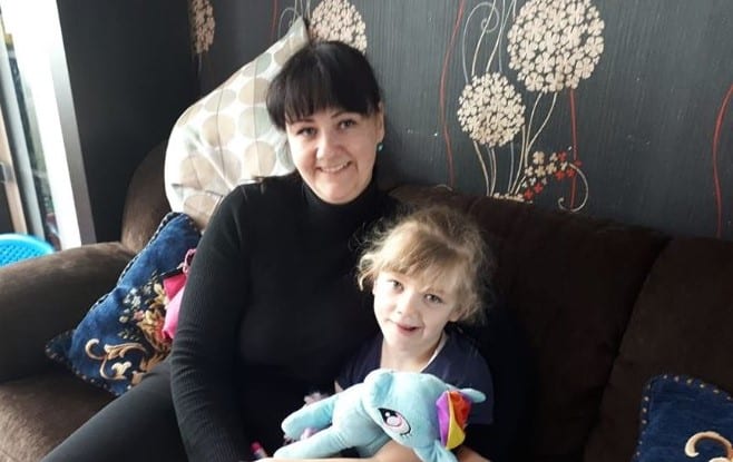 «Зеленая лампа»: на лечение 6-летней Ксении Зеленковой полностью собрана нужная сумма!