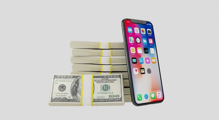 Стали известны цены на новый iPhone