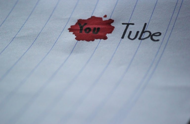 YouTube уличили в цензуре комментариев на китайском языке