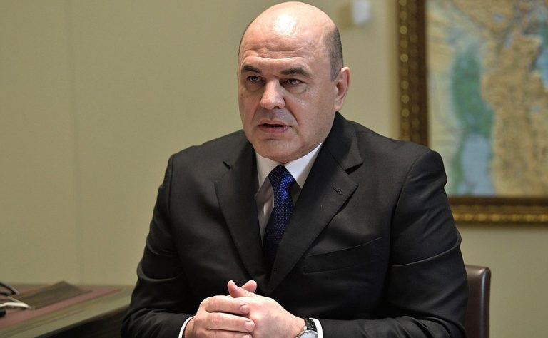 «Работает с документами, общается по телефону»: стало известно о состоянии Мишустина