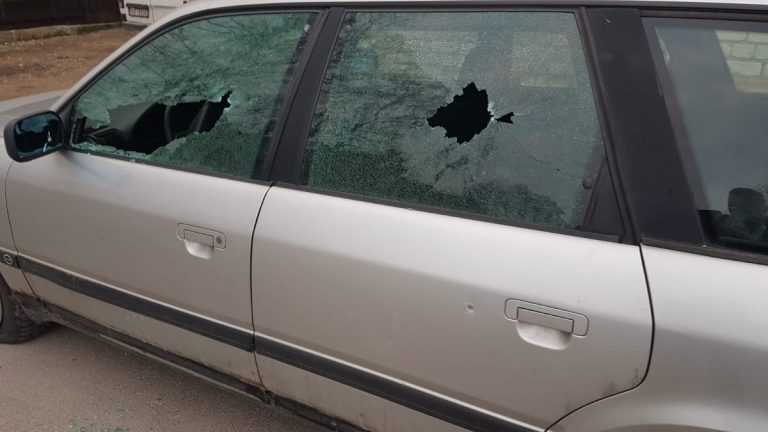 Госполиция задержала подозреваемых в организации взрыва в Резекне: изъяты пистолет и наркотики