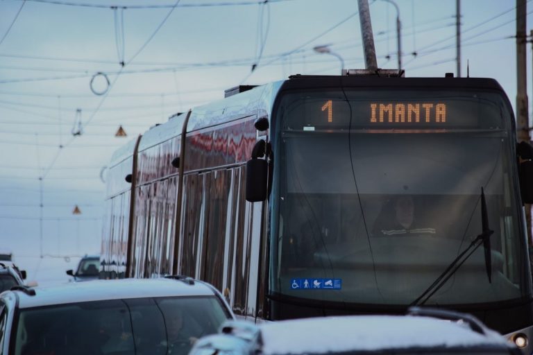 Винькеле: маски в общественном транспорте обязательны! Но штрафовать не будем