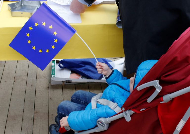 Страны ЕС отмечают День Европы, жителей Латвии приглашают сдать «Европейский экзамен»