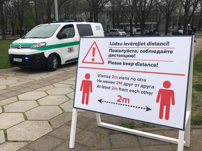 Празднование 9 мая в парке Победы не состоится, жителей приглашают отметить праздник минутой молчания дома