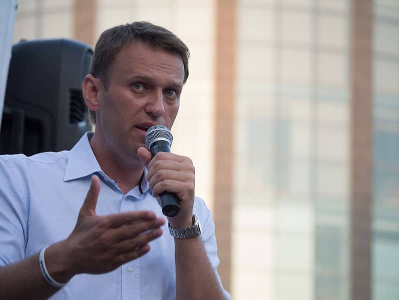 Навальный предложил повысить пенсию ветеранам ВОВ до 2500 евро