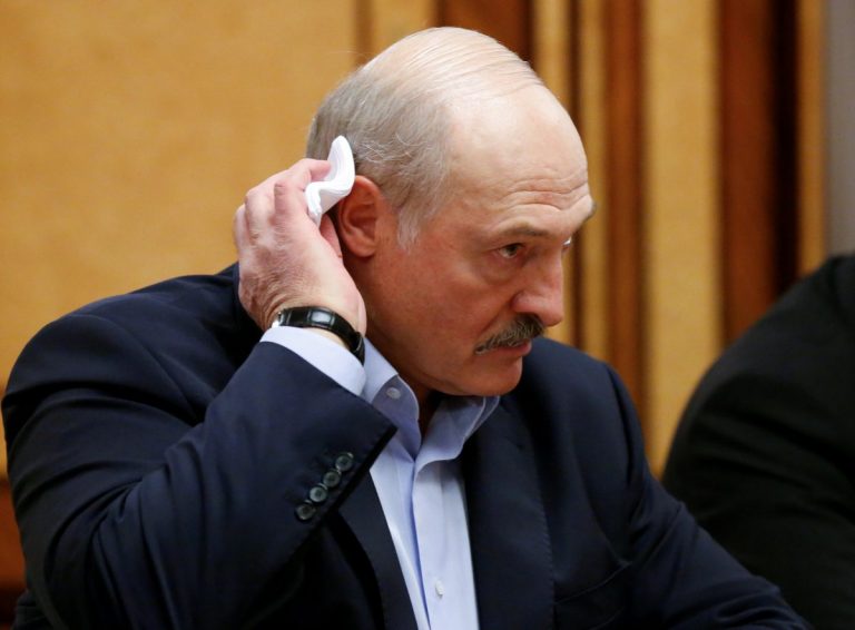 Лукашенко заявил о срыве «майдана» в Беларуси