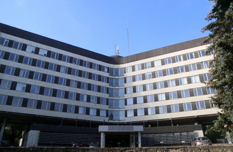 Во «Всемирном торговом центре», который собираются снести, находятся 85 арендаторов