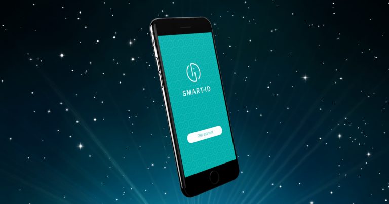 “Я из банка, что не так с моим акцентом?”: мошенники пытались выманить у жительницы Латвии код от Smart ID (АУДИО)
