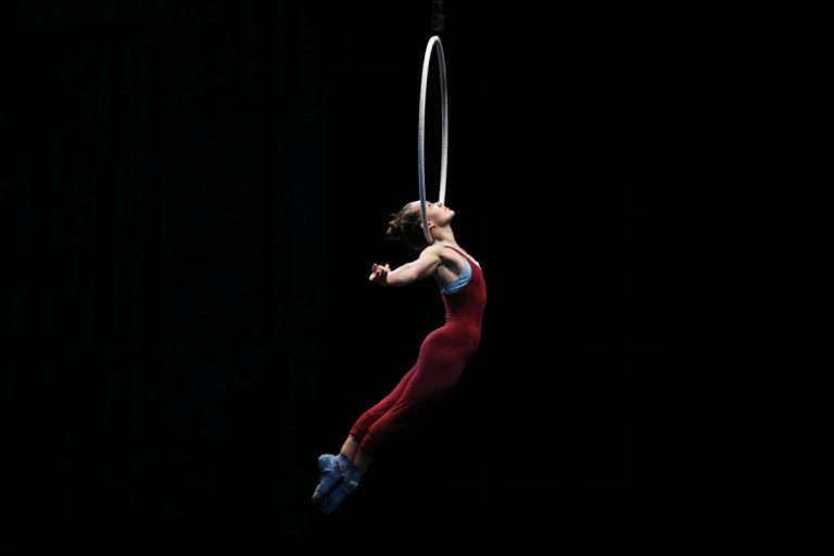 Cirque du Soleil оказался на грани банкротства. Цирк уволит 90% сотрудников