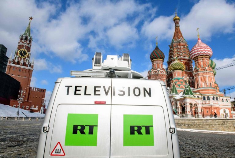 КОРОТКО О ГЛАВНОМ: запрет Russia Today, отсутствие масок в общественном транспорте и юбилей Эгила Левитса