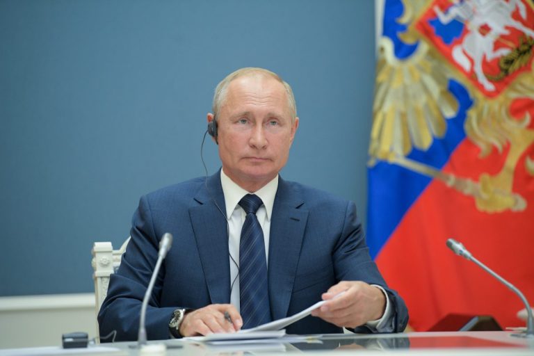 Обнуляемся: промежуточные результаты голосования по поправкам к Конституции РФ