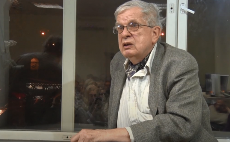 «Я хотел утопиться в Неве»: литовский поэт рассказал о знакомстве с Ахматовой