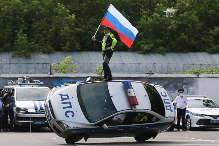 И не только маски в нашей потрясающей фотоподборке!