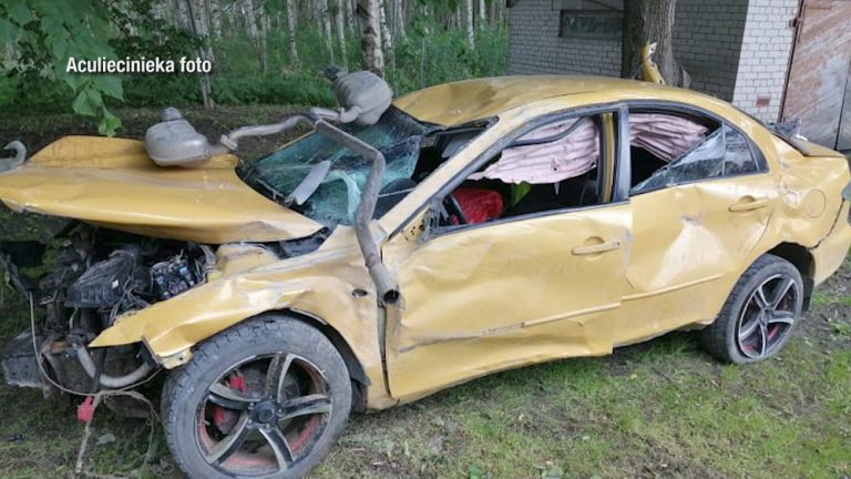 Пьяная авария под Вентспилсом: водитель пропил права уже дважды