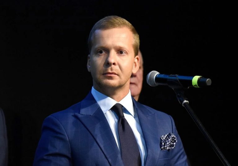 «Выпороть не можем — надо наказывать голосом»: Росликов о том, как показать политикам свое недовольство