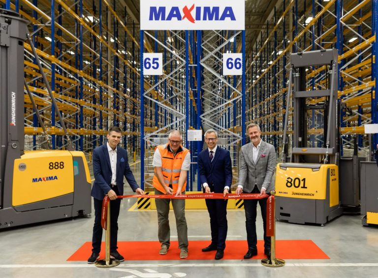 Maxima открывает модернизированный центр логистики