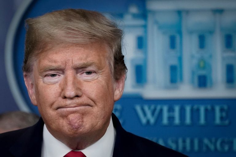 Выборы президента США: согласно опросам, Трамп проигрывает в трех ключевых штатах,