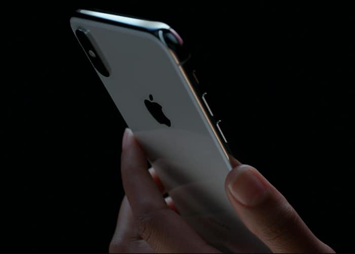 Apple переносит выпуск новых iPhone на «несколько недель»
