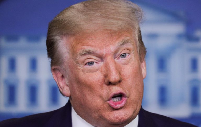 Трамп заявил о готовности запретить в США TikTok