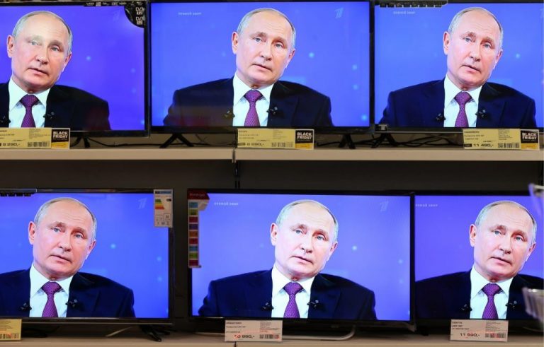 Слушательница Baltkom: Путин гадостей не позволяет, иначе бы по телевизору показали