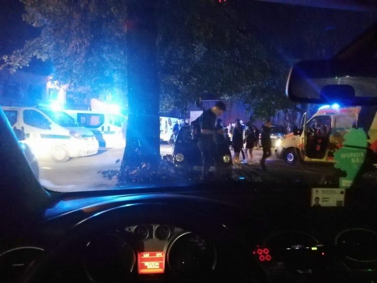 ФОТО: очевидцы сообщают о массовой драке в ночном клубе Риги