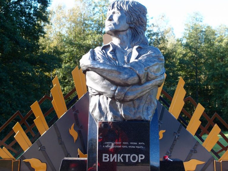 30 лет без Виктора Цоя: на «35-м километре» под Тукумсом пройдет памятное мероприятие