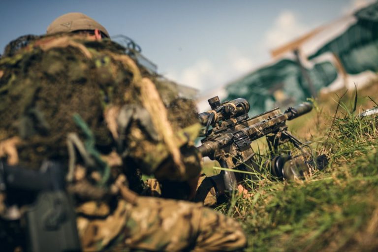 Сегодня и завтра в Риге пройдут военные учения