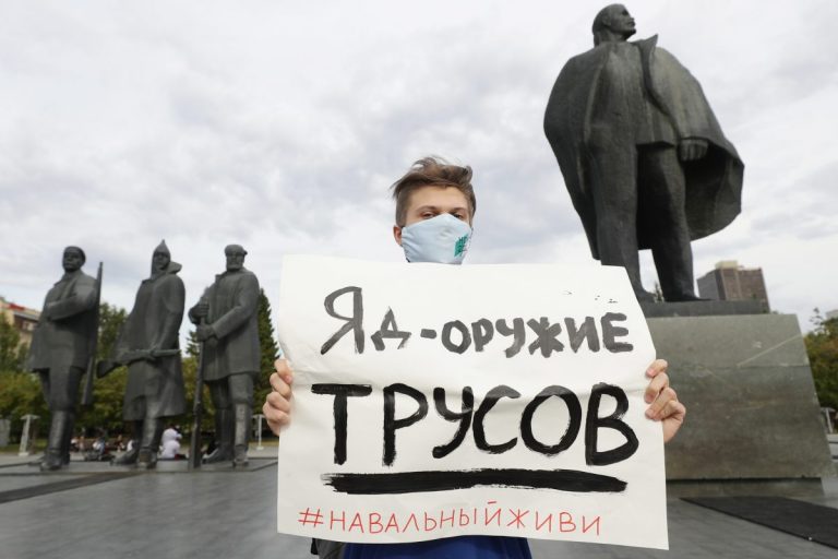 КОРОТКО О ГЛАВНОМ: Навального все-таки отправят в Германию, Балтийский путь появится в Google-картах, мусора становится больше