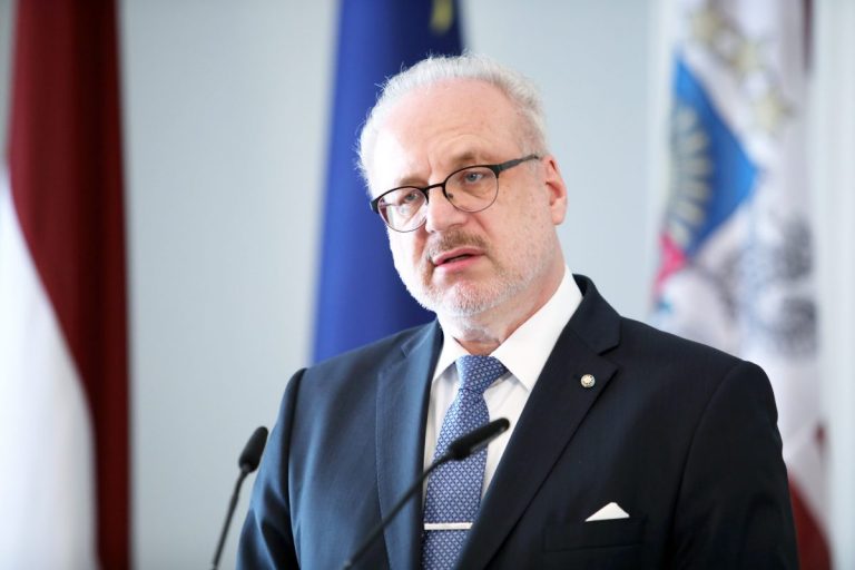 Левитс из-за COVID-19 не полетит в Германию