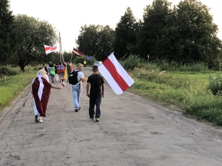 «Люди не могли даже купить воды»: активист о действии самоуправления во время акции солидарности