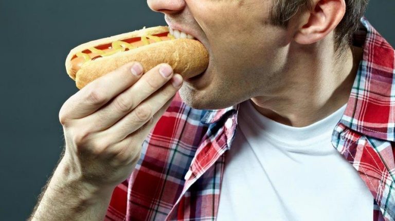 Специалисты по питанию: ни в коем случае не употребляйте эти 9 продуктов сырыми!