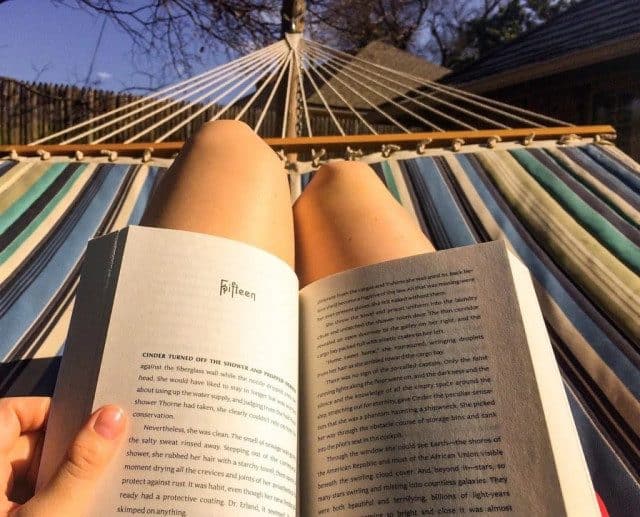 Библиофобия, библиосмия и другие занятные факты о книгах, которые вы могли не знать