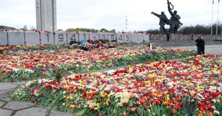 Политолог о судьбе памятника Освободителям Риги: быть или не быть?