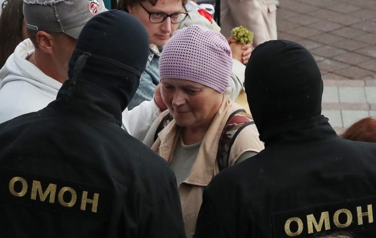 В Минске задержали 15 журналистов и более 70 протестующих